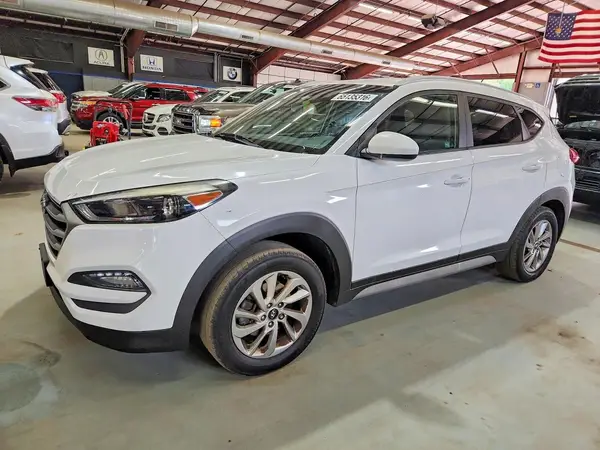 KM8J3CA41HU533330 2017 HYUNDAI TUCSON - Image 1