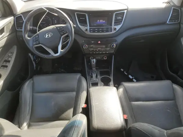 KM8J3CA41HU535188 2017 HYUNDAI TUCSON - Image 8