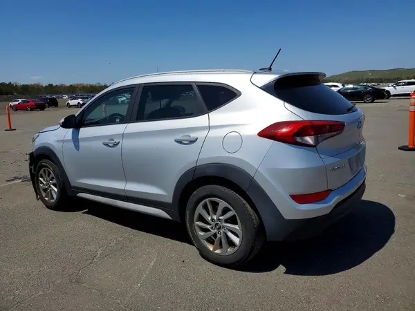 KM8J3CA41HU540391 2017 HYUNDAI TUCSON - Image 2