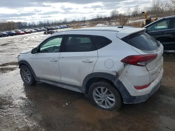 KM8J3CA41HU551424 2017 HYUNDAI TUCSON - Image 2