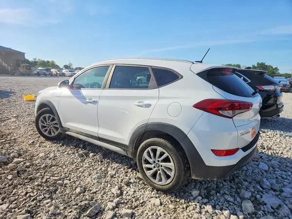 KM8J3CA41HU552508 2017 HYUNDAI TUCSON - Image 2