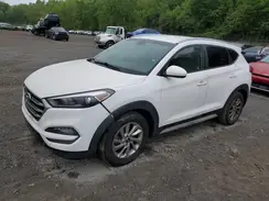 KM8J3CA41HU554775 2017 HYUNDAI TUCSON
