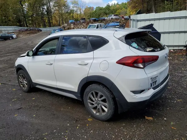 KM8J3CA41HU566635 2017 HYUNDAI TUCSON - Image 2
