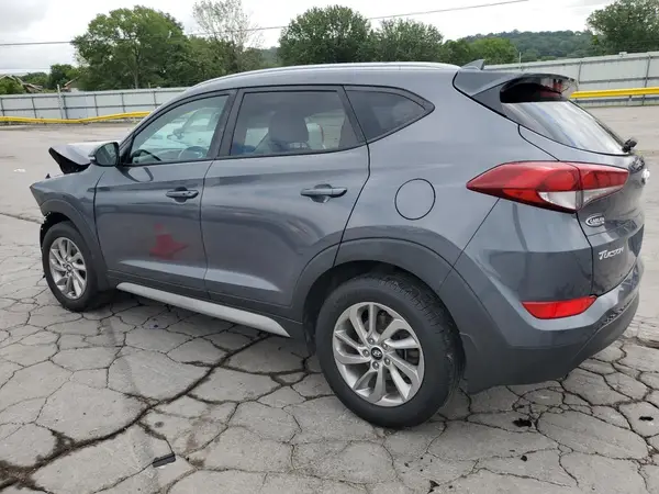 KM8J3CA41JU621252 2018 HYUNDAI TUCSON - Image 2