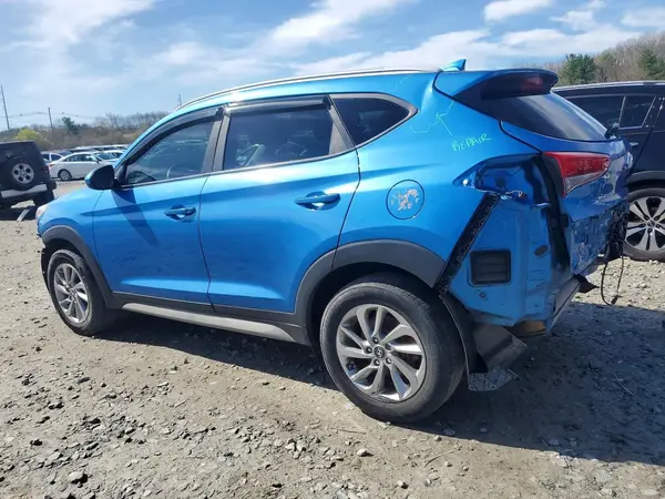 KM8J3CA41JU647611 2018 HYUNDAI TUCSON - Image 2
