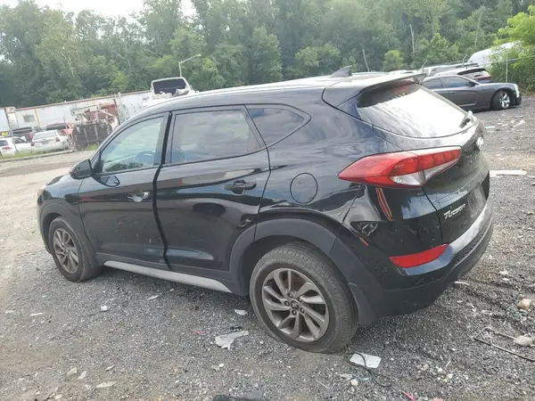 KM8J3CA41JU654638 2018 HYUNDAI TUCSON - Image 2