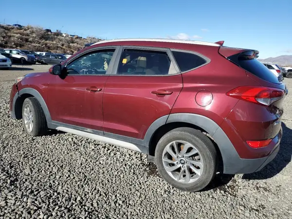 KM8J3CA41JU659550 2018 HYUNDAI TUCSON - Image 2