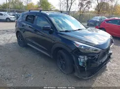KM8J3CA41JU690569 2018 HYUNDAI TUCSON