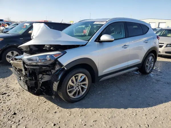 KM8J3CA41JU693777 2018 HYUNDAI TUCSON - Image 1