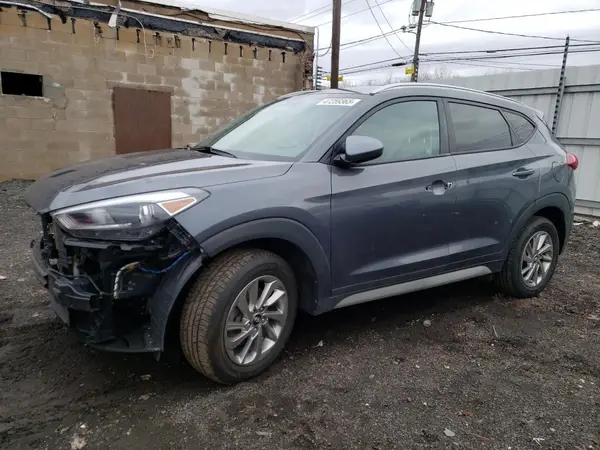KM8J3CA41JU734697 2018 HYUNDAI TUCSON - Image 1