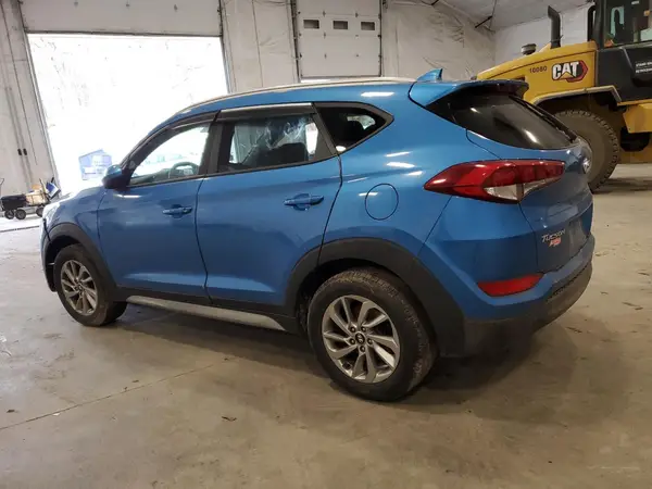 KM8J3CA41JU739608 2018 HYUNDAI TUCSON - Image 2