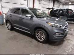 KM8J3CA41JU741021 2018 HYUNDAI TUCSON