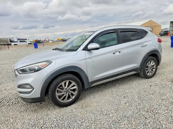 KM8J3CA41JU756201 2018 HYUNDAI TUCSON - Image 1