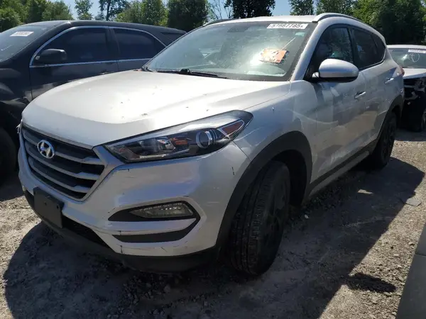 KM8J3CA41JU759454 2018 HYUNDAI TUCSON - Image 1