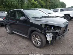 KM8J3CA41JU760460 2018 HYUNDAI TUCSON