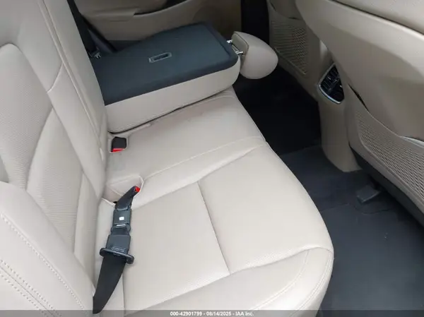 KM8J3CA41JU760460 2018 HYUNDAI TUCSON - Image 8