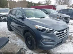 KM8J3CA41JU766095 2018 HYUNDAI TUCSON