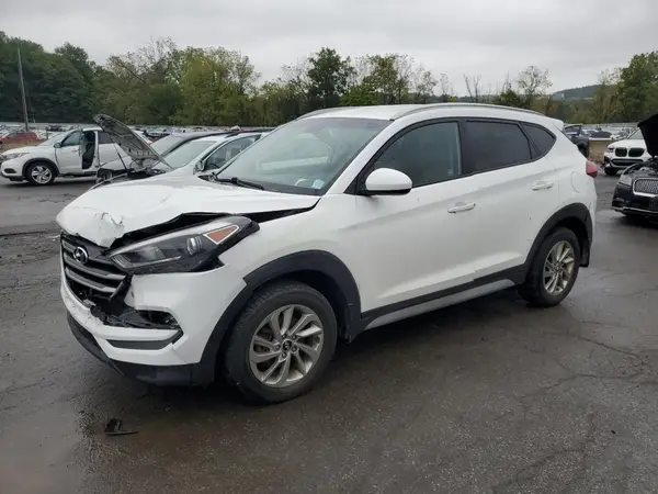KM8J3CA41JU788257 2018 HYUNDAI TUCSON - Image 1