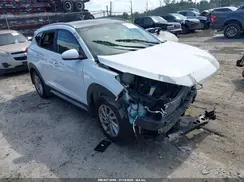 KM8J3CA41JU810726 2018 HYUNDAI TUCSON