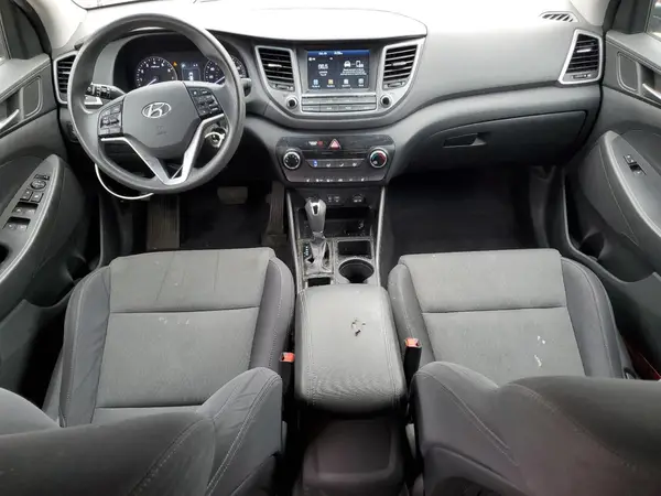 KM8J3CA41JU816154 2018 HYUNDAI TUCSON - Image 8