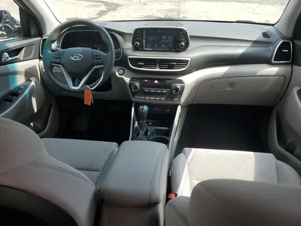 KM8J3CA41KU037774 2019 HYUNDAI TUCSON - Image 8