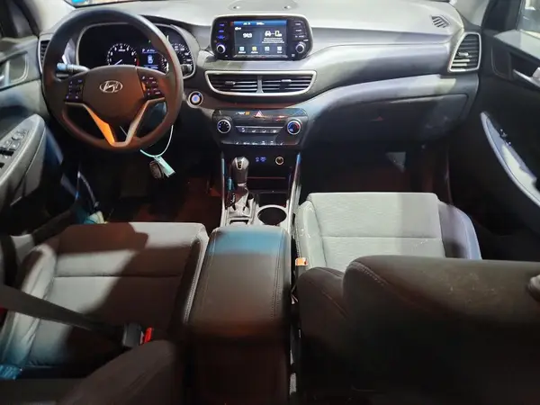 KM8J3CA41KU045650 2019 HYUNDAI TUCSON - Image 8