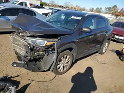 KM8J3CA41KU057135 2019 HYUNDAI TUCSON