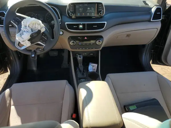 KM8J3CA41KU057135 2019 HYUNDAI TUCSON - Image 8