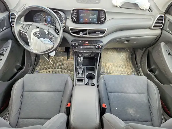 KM8J3CA41KU068930 2019 HYUNDAI TUCSON - Image 8
