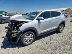 KM8J3CA41KU868885 2019 HYUNDAI TUCSON