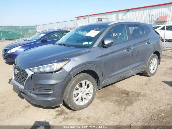 KM8J3CA41KU911315 2019 HYUNDAI TUCSON - Image 2