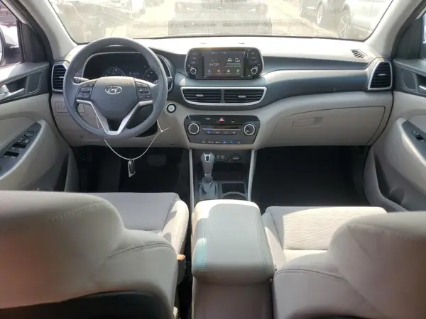 KM8J3CA41KU961454 2019 HYUNDAI TUCSON - Image 8