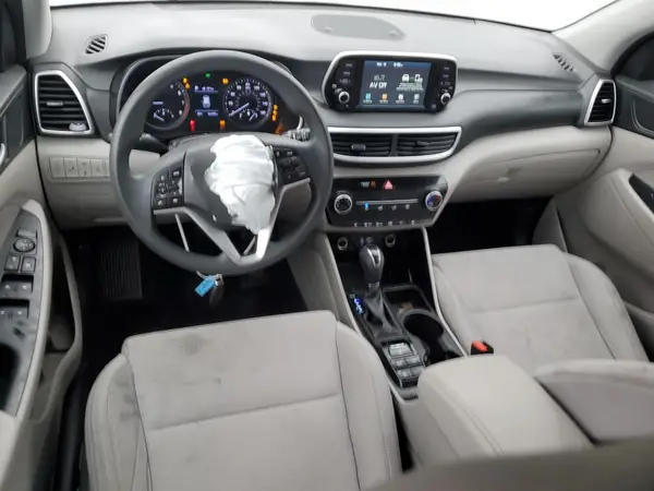 KM8J3CA41KU967383 2019 HYUNDAI TUCSON - Image 8
