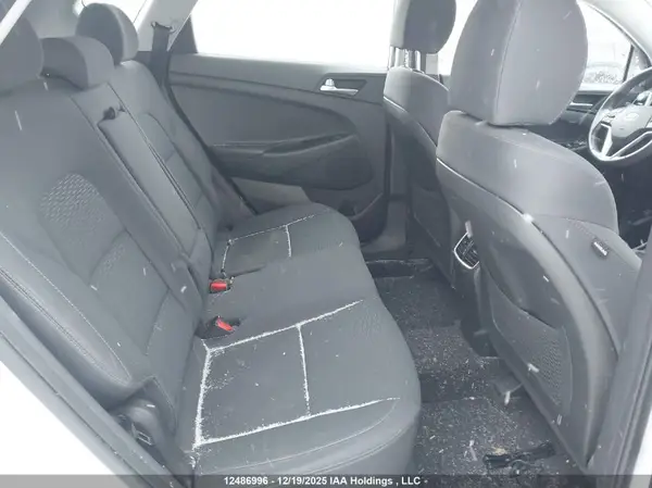 KM8J3CA41KU997564 2019 HYUNDAI TUCSON - Image 8