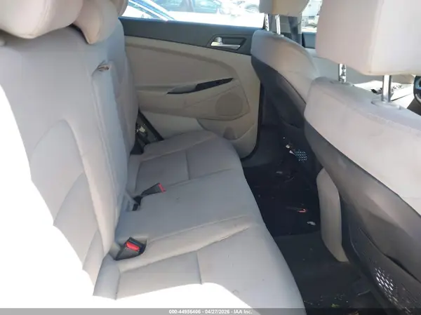 KM8J3CA41LU094896 2020 HYUNDAI TUCSON - Image 8