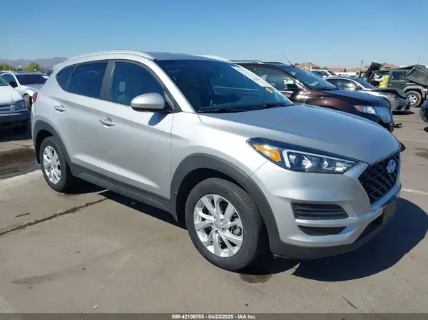 KM8J3CA41LU168799 2020 HYUNDAI TUCSON - Image 1