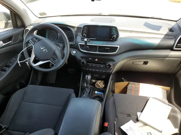KM8J3CA41LU173193 2020 HYUNDAI TUCSON - Image 8