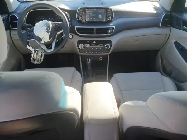 KM8J3CA41LU179012 2020 HYUNDAI TUCSON - Image 8