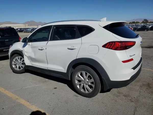 KM8J3CA41LU205298 2020 HYUNDAI TUCSON - Image 2