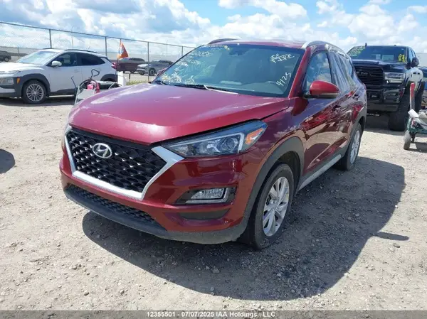 KM8J3CA41LU226930 2020 HYUNDAI TUCSON - Image 2