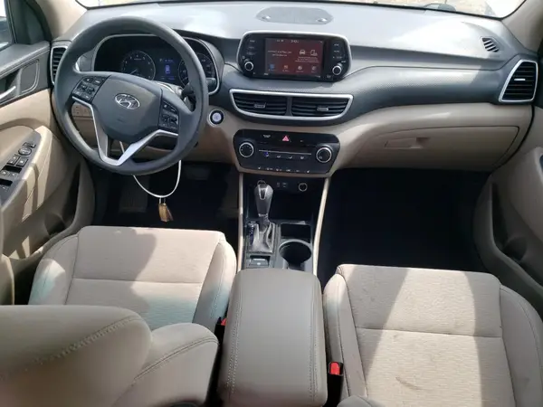 KM8J3CA41LU239192 2020 HYUNDAI TUCSON - Image 8