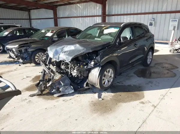 KM8J3CA41LU267655 2020 HYUNDAI TUCSON - Image 2