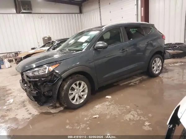 KM8J3CA41LU267834 2020 HYUNDAI TUCSON - Image 2