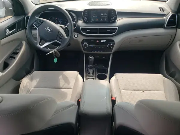 KM8J3CA41MU288510 2021 HYUNDAI TUCSON - Image 8
