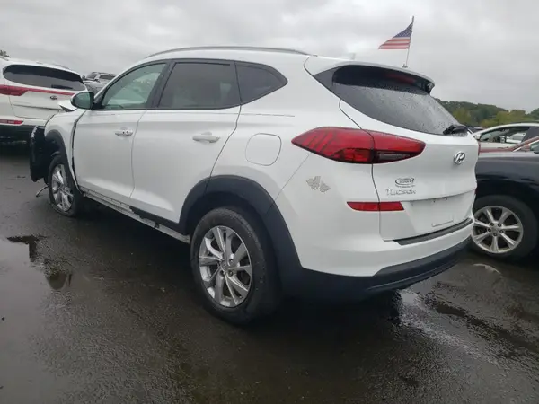 KM8J3CA41MU328214 2021 HYUNDAI TUCSON - Image 2