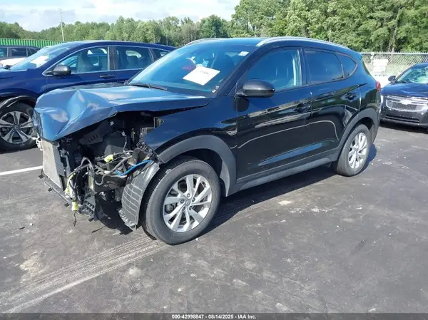 KM8J3CA41MU329248 2021 HYUNDAI TUCSON - Image 2