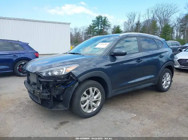 KM8J3CA41MU367997 2021 HYUNDAI TUCSON - Image 2