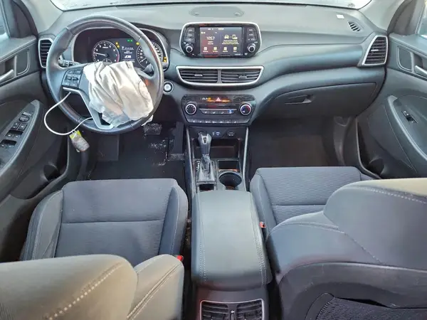 KM8J3CA41MU403008 2021 HYUNDAI TUCSON - Image 8