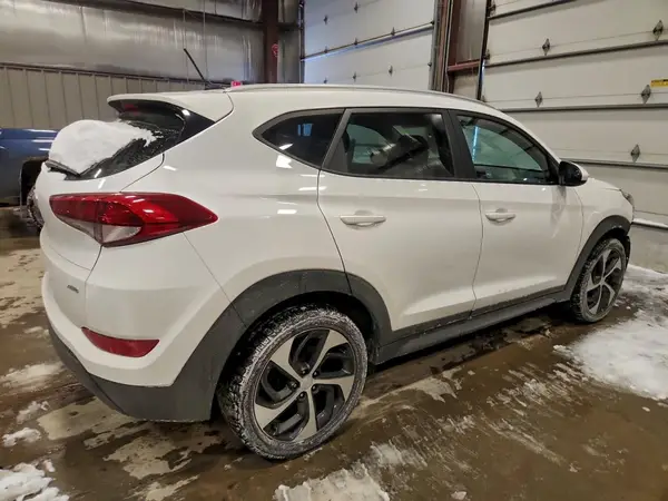 2016 HYUNDAI TUCSON COPART lot 96598155 auction photo 3