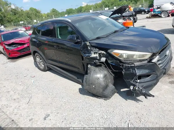 KM8J3CA42GU060116 2016 HYUNDAI TUCSON - Image 1